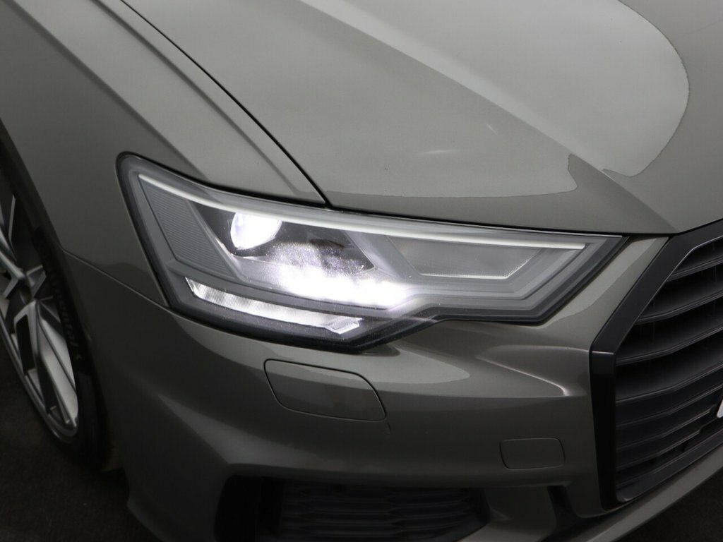 Audi A6 Avant Sandero Stepway Expression Tce Black #64