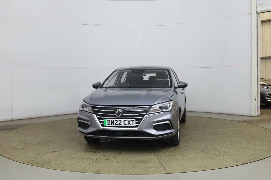 MG MG5 Estate Silver #2