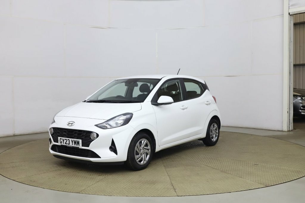 Hyundai I10 1L Se White #3
