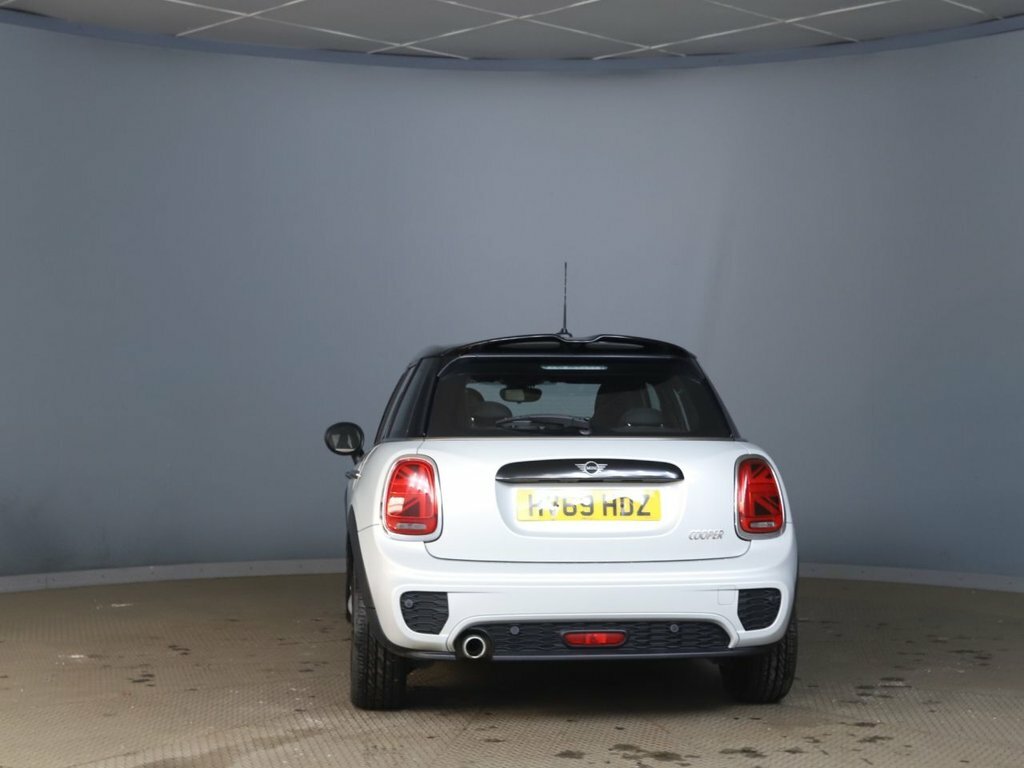 Mini Hatch 1.5L Cooper Sport Silver #6