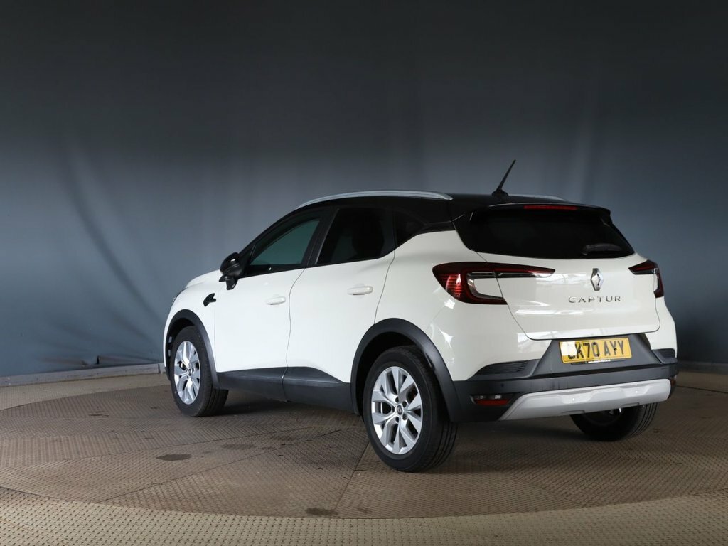 Renault Captur 1L Iconic CK70AYY White #5