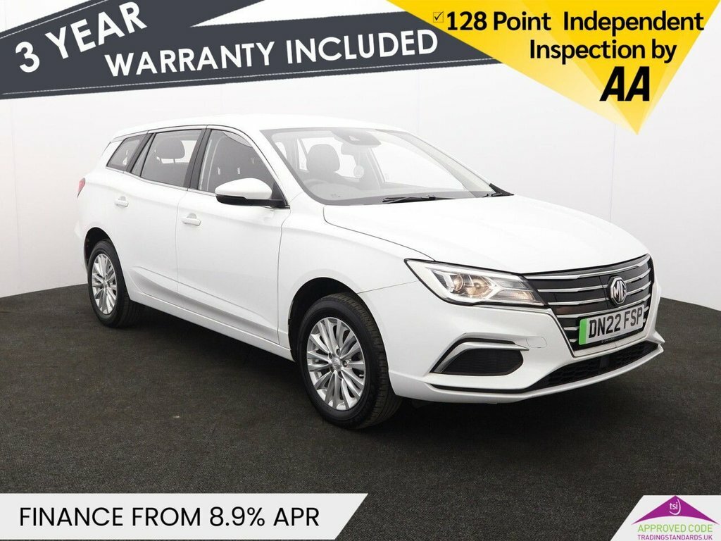 MG MG5 Estate White