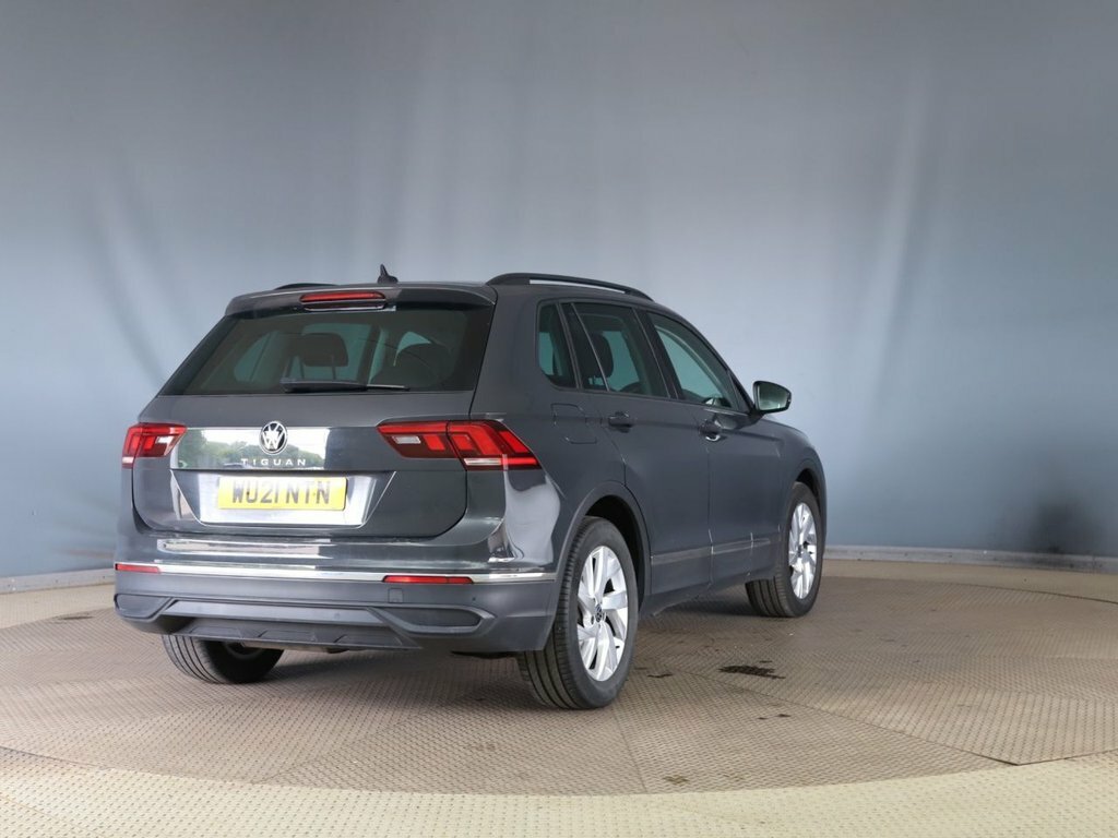 Volkswagen Tiguan 2L Life Grey #6