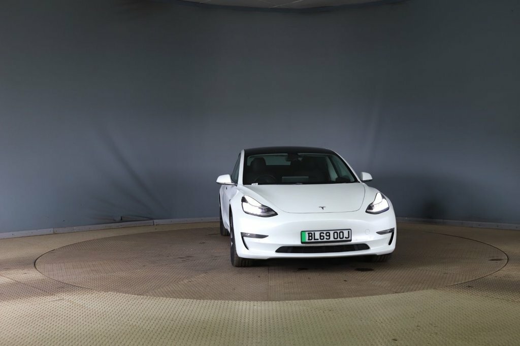 Tesla Model 3 Model 3 Performance Awd BL69OOJ White