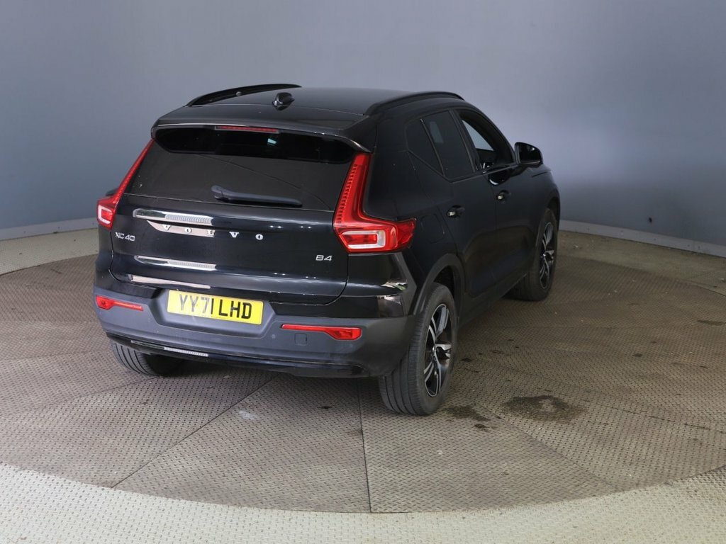 Volvo XC40 2L R-design Black #6