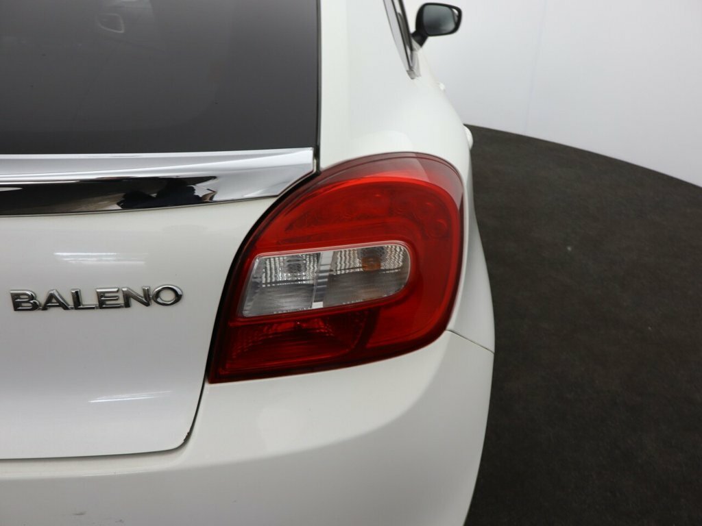 Suzuki Baleno 1.2 Dualjet Sz3 White #43