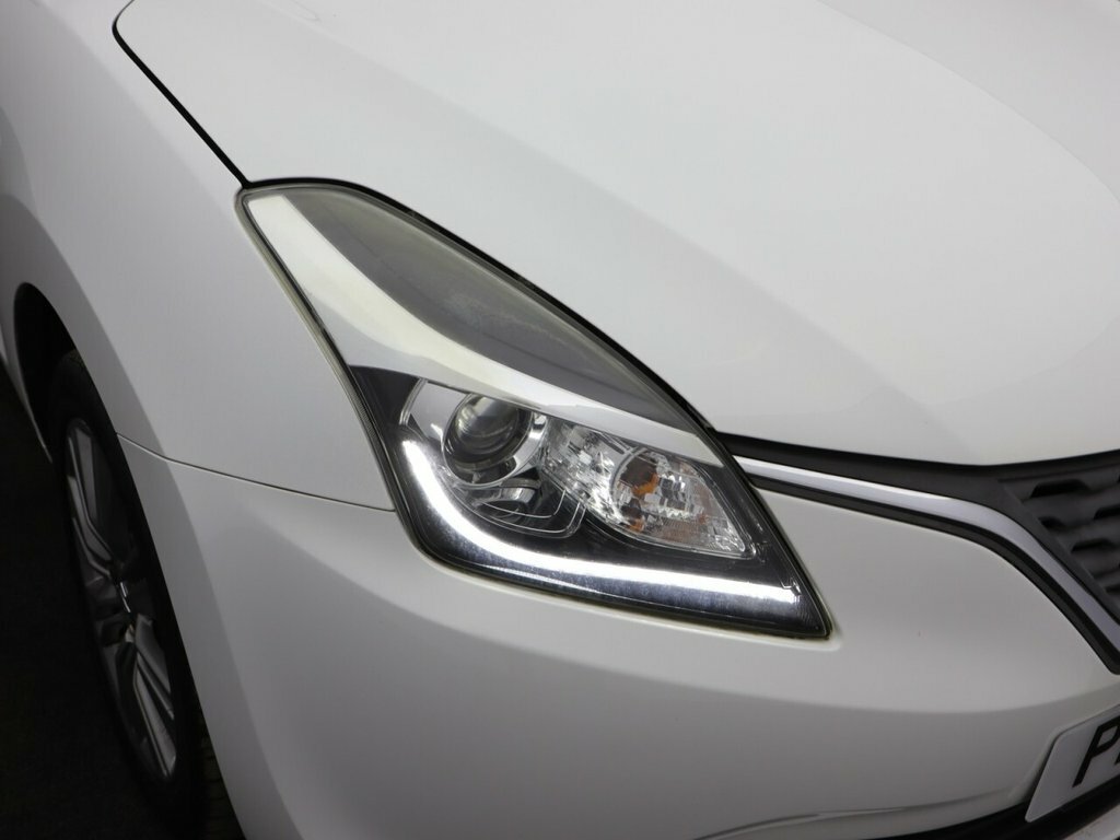 Suzuki Baleno 1.2 Dualjet Sz3 White #39
