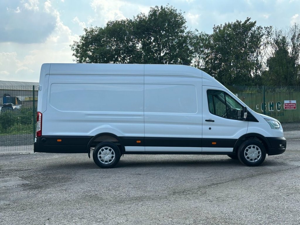 Ford Transit Custom 2L Trend White