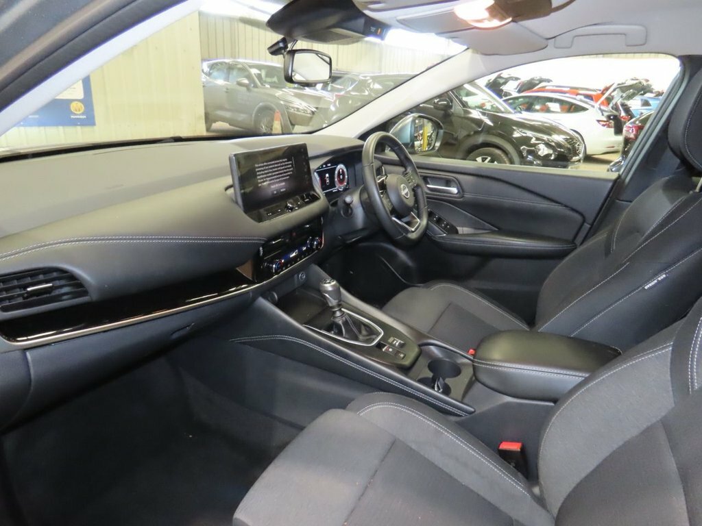 Nissan Qashqai 1.3L N-connecta Grey #6