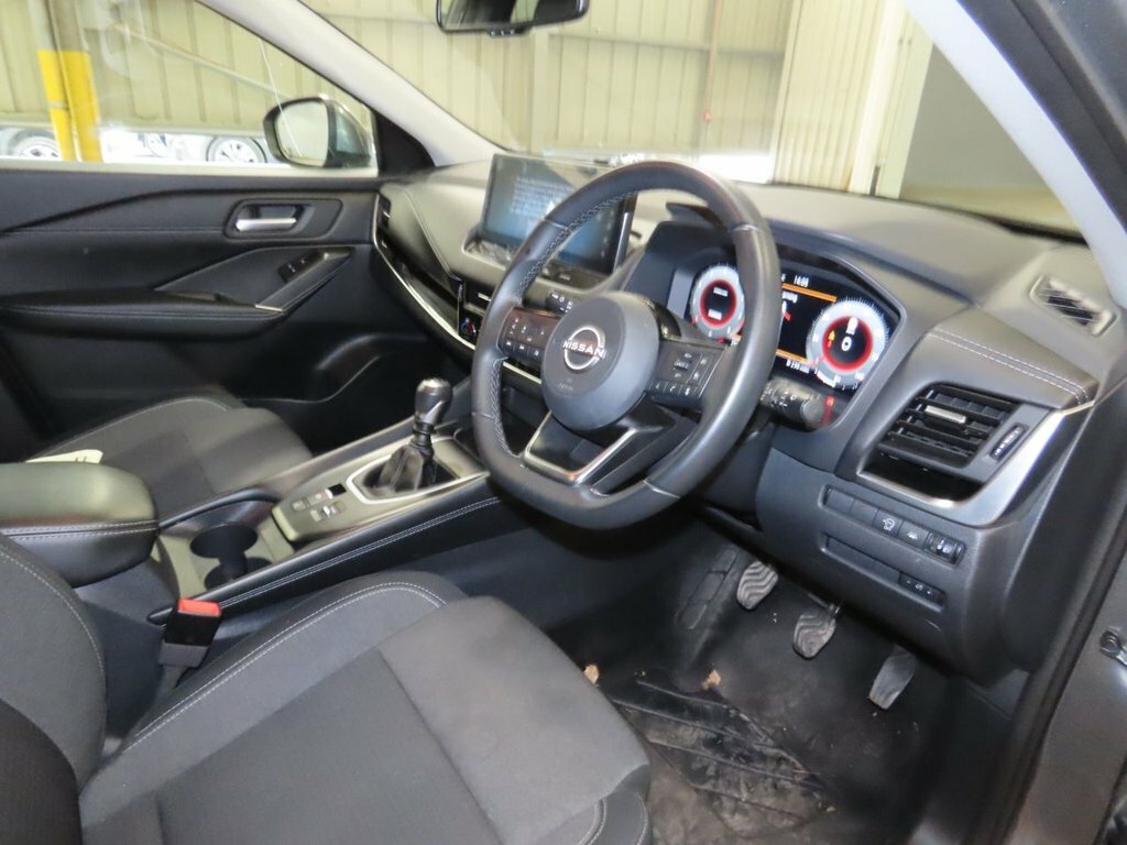 Nissan Qashqai 1.3L N-connecta Grey #5