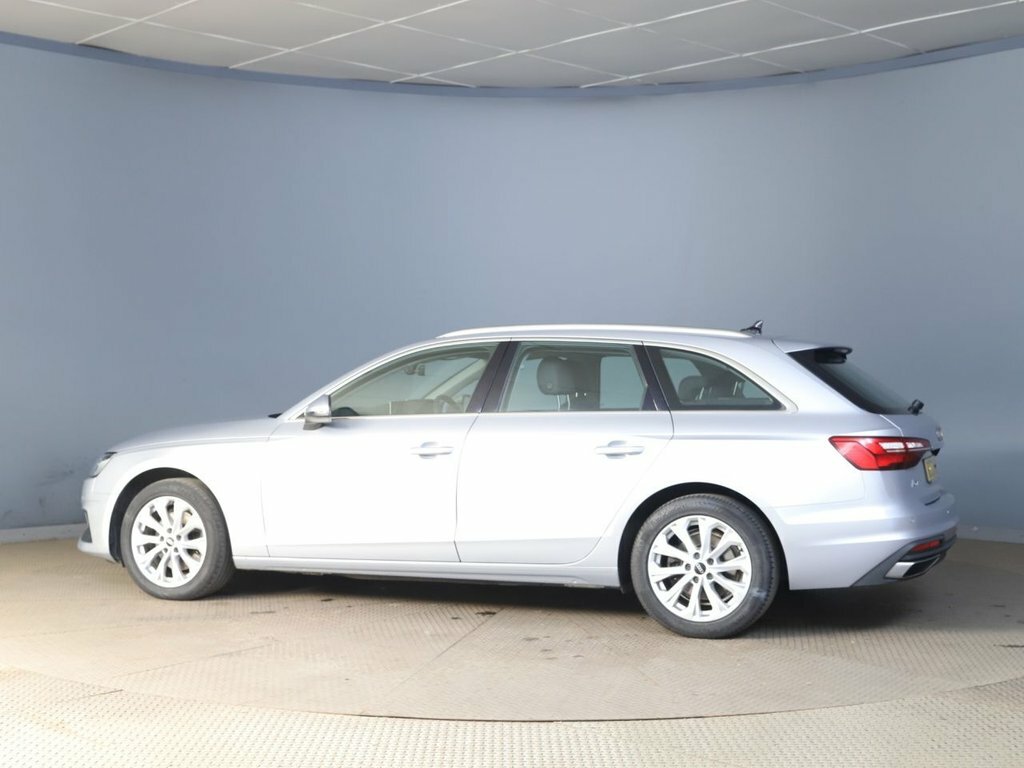 Audi A4 Avant 2L Technik Silver #4