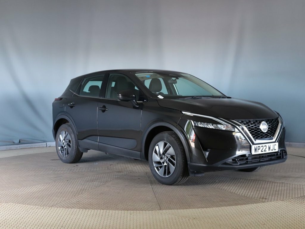 Nissan Qashqai 1.3L Acenta Premium Black