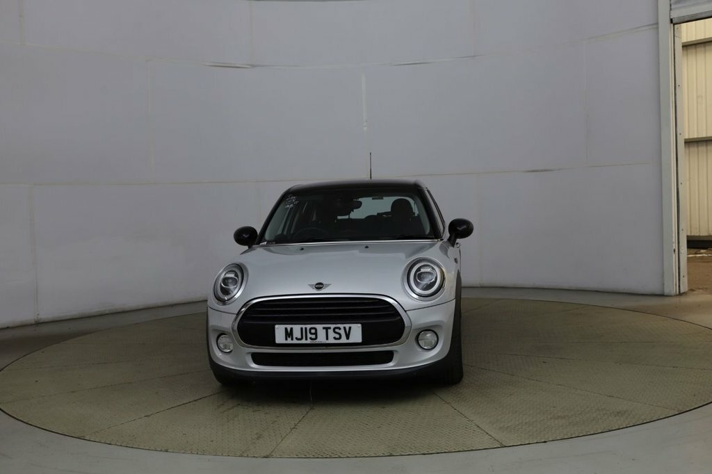 Mini Hatch 1.5L Cooper Classic Silver #2