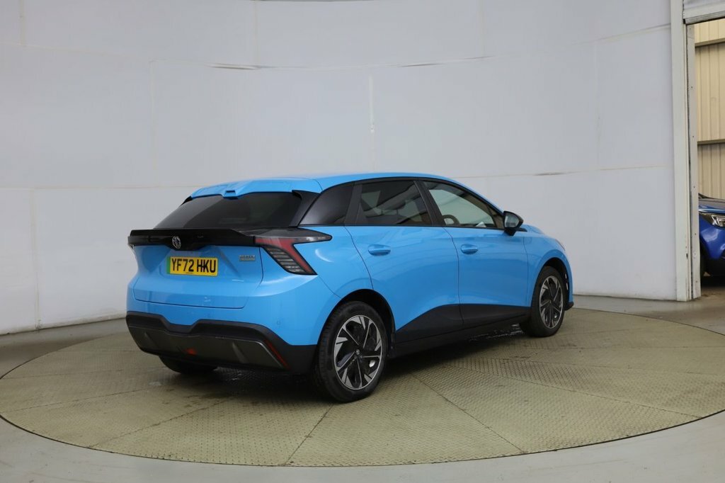 MG MG4 Hatchback Blue #6