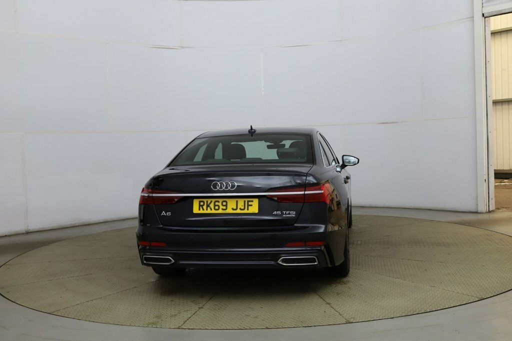 Audi A6 Saloon 2L S Line Black #4
