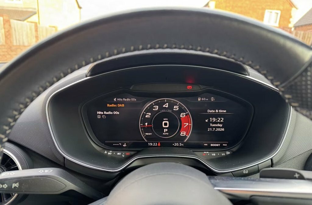Audi TT 2L Black Edition Black #5
