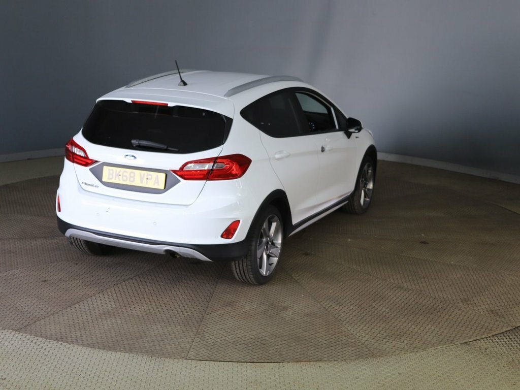 Nissan Leaf Hatchback Grey #6
