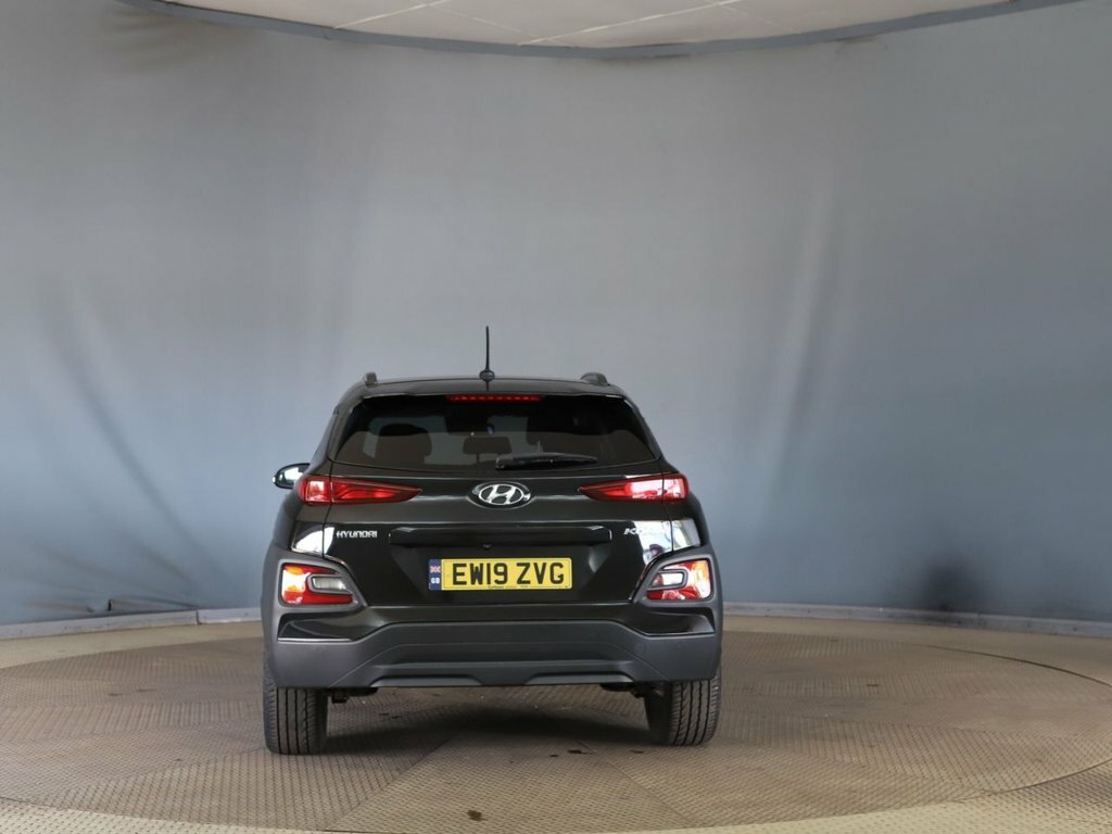 Hyundai Kona 1L Play Black #4