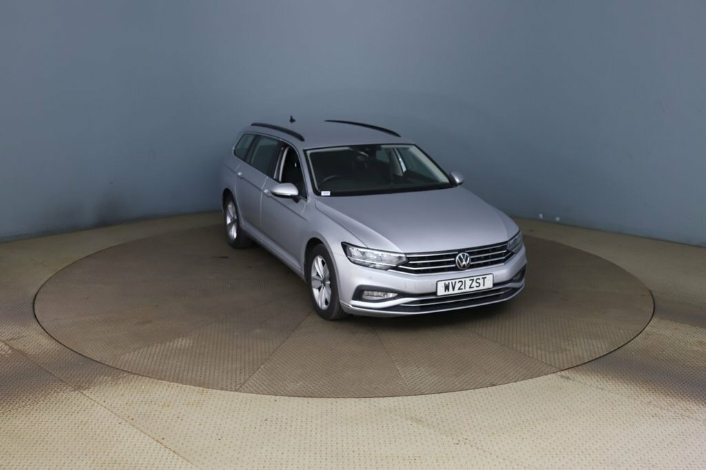 Volkswagen Passat 2L Se Nav Silver