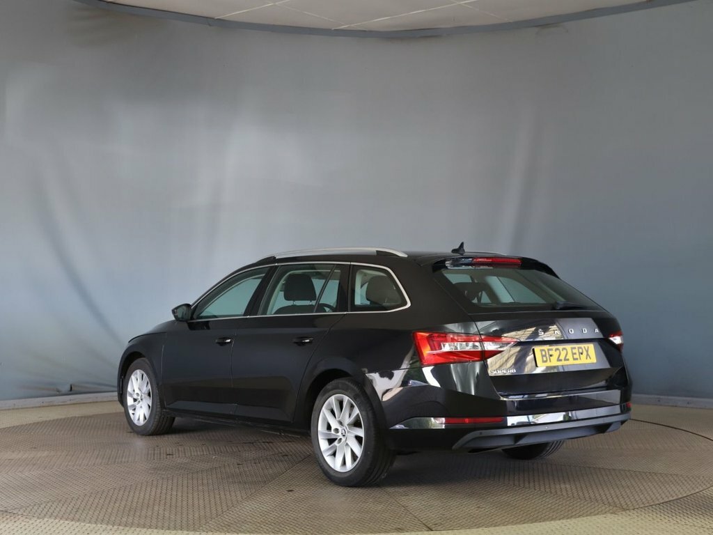 Skoda Superb 2L Se Black #5