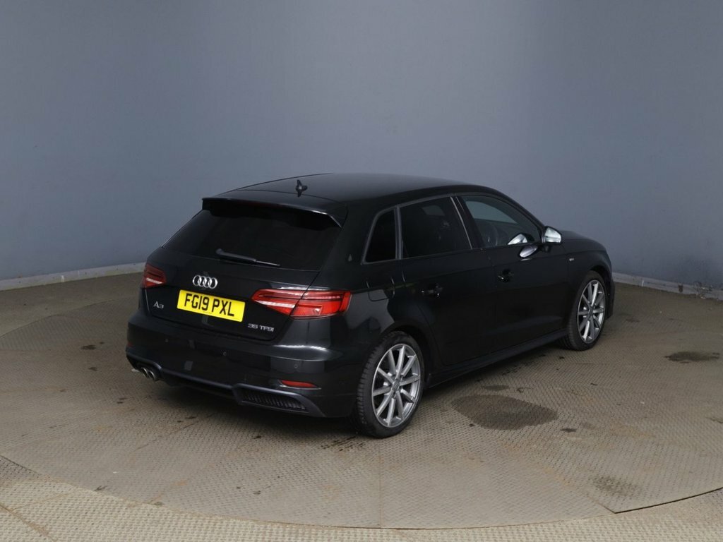Audi A3 1L Black Edition FG19PXL Black #6