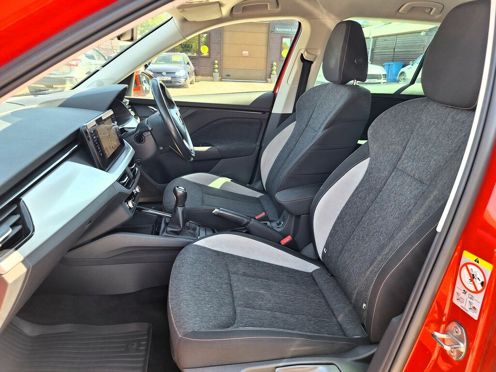 Skoda Kamiq Suv 1.5 Tsi Act Se L 202020 FL20UJA Red #4
