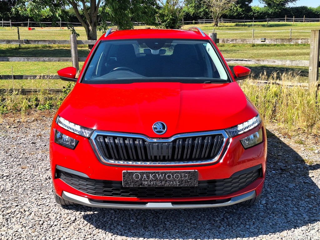 Skoda Kamiq Suv 1.5 Tsi Act Se L 202020 FL20UJA Red #6