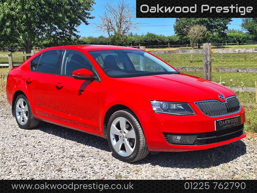 Skoda Octavia Hatchback 1.6 Tdi Se Sport 201666 Red