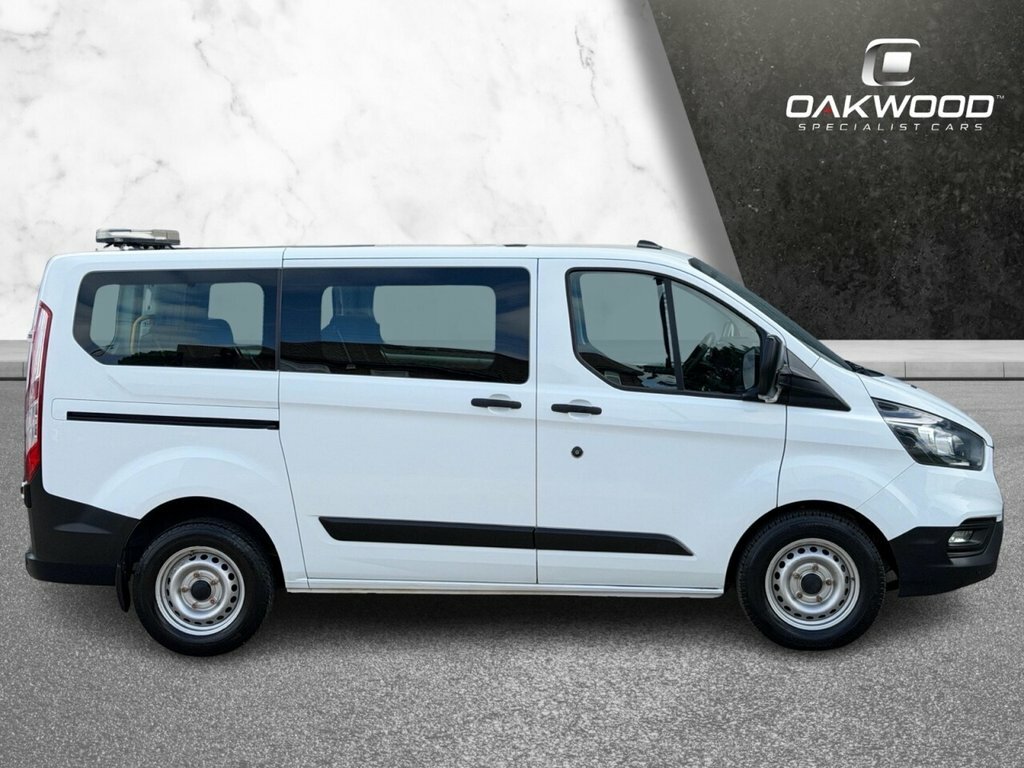 Ford Transit Custom 2L Leader BK71KVF White #2