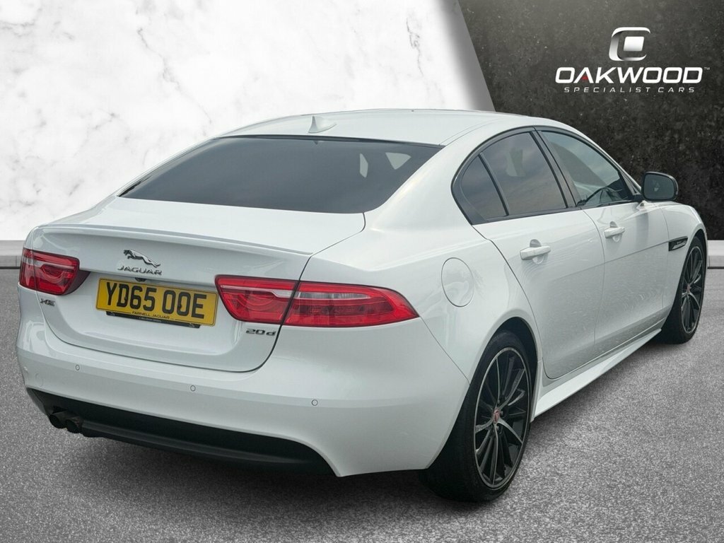 Jaguar XE 2L R-sport YD65OOE White #4