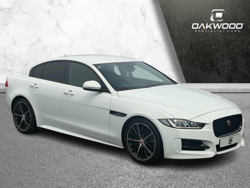 Jaguar XE 2L R-sport White