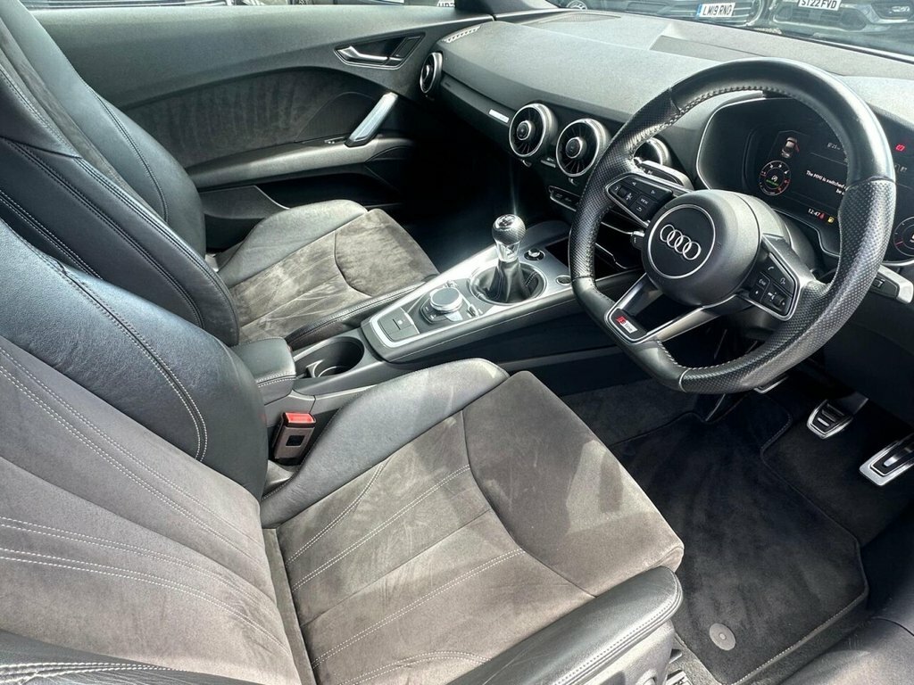 Audi TT 1.8T Fsi Sport White #8