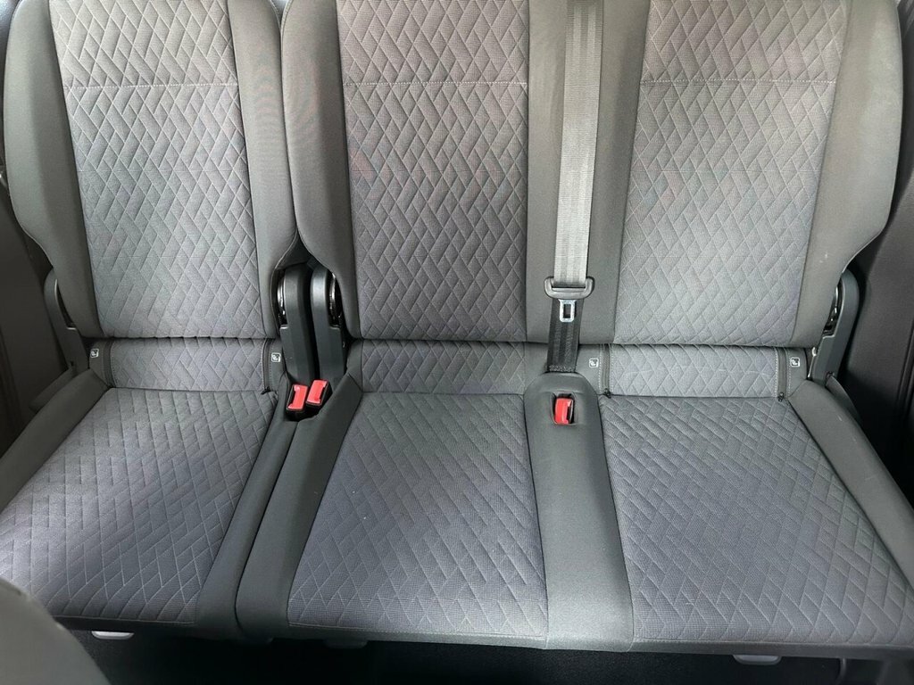 Volkswagen Caddy Life Mpv #17