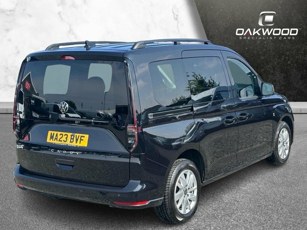 Volkswagen Caddy Life 2L Life Black #3