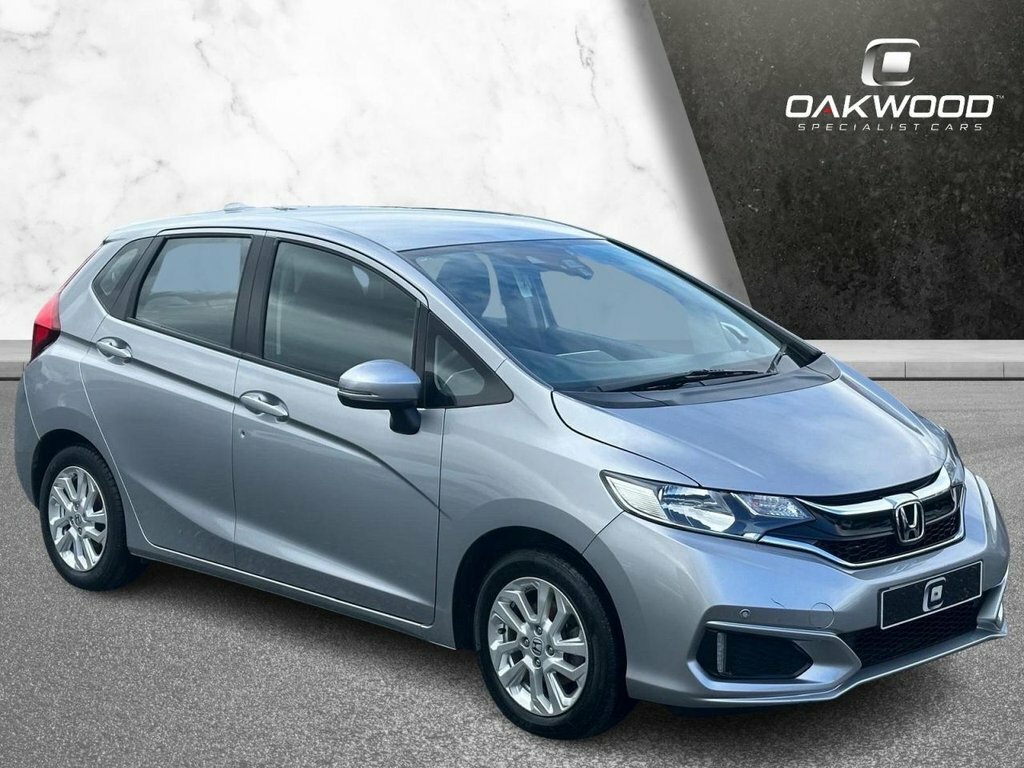 Honda Jazz 1.3L Se Navi Silver