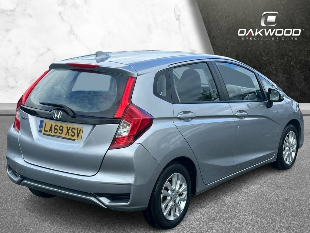 Honda Jazz 1.3L Se Navi LA69XSV Silver #3