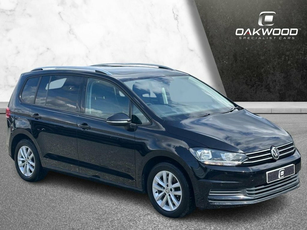 Volkswagen Touran 1.6L Se Family Black