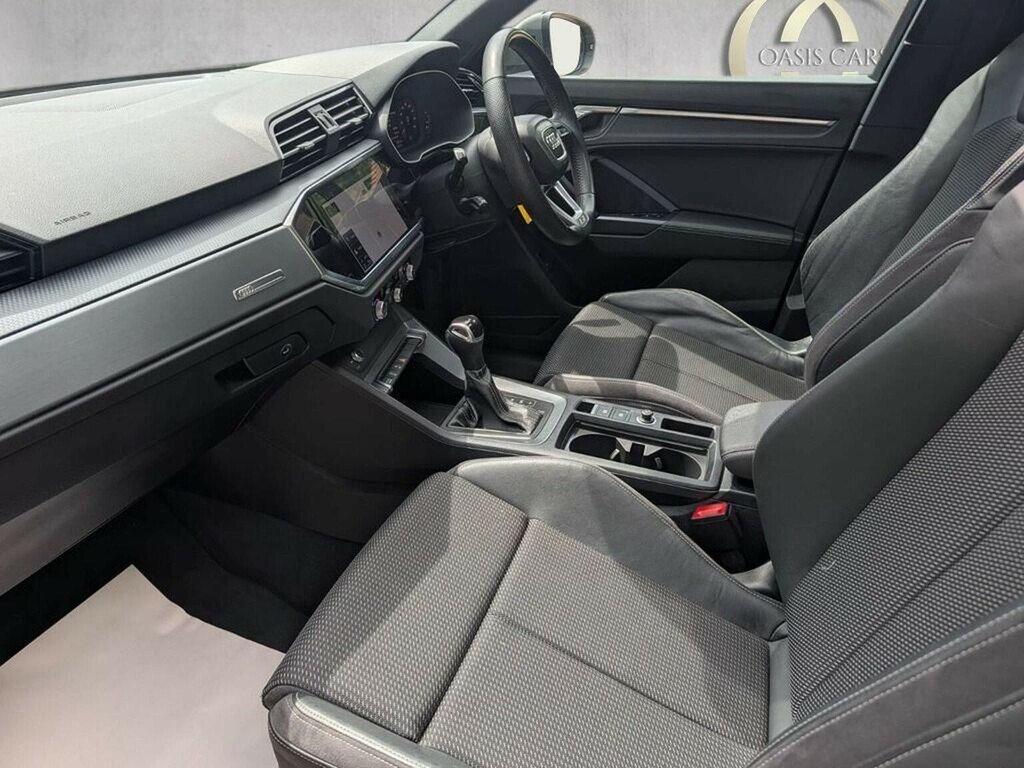 Audi Q3 Suv White #11