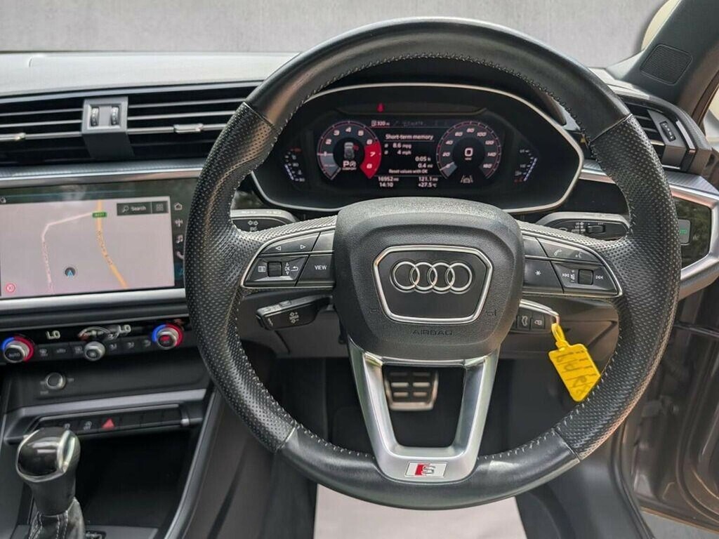Audi Q3 Suv White #10
