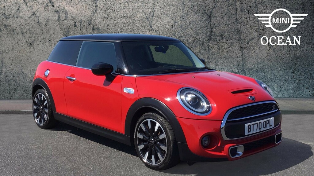 Mini Hatch Cooper S Exclusive Red