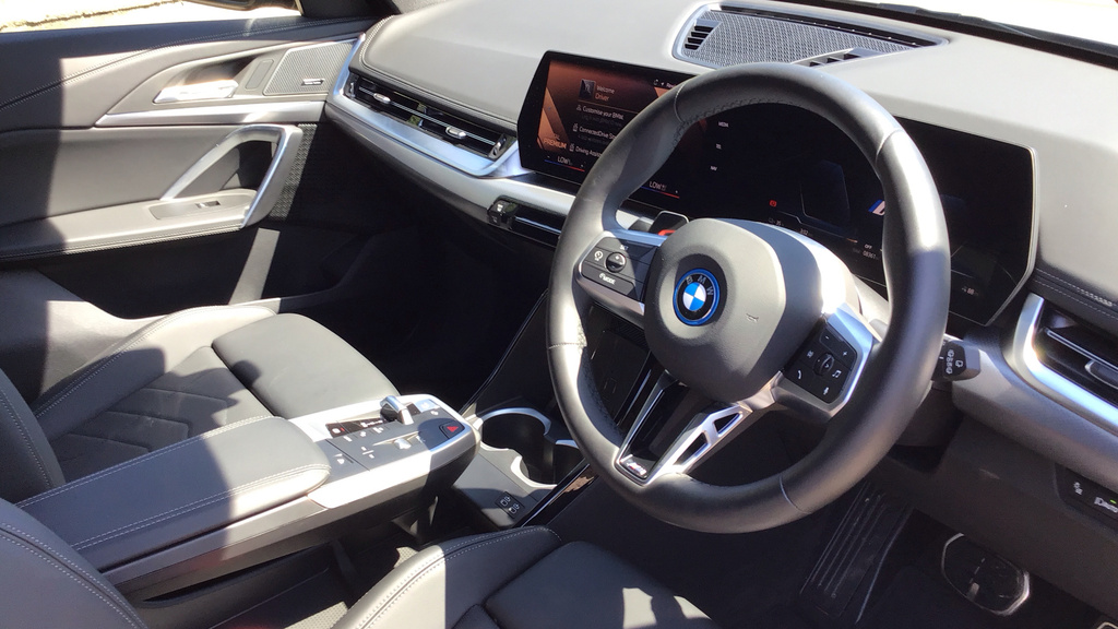 BMW iX1 Suv WK75VCG Silver #6