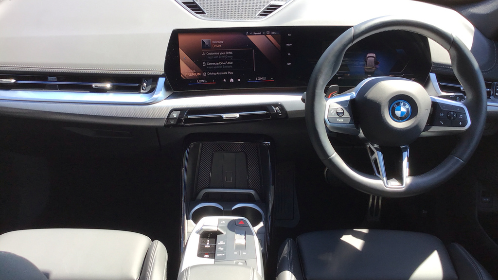 BMW iX1 Suv WK75VCG Silver #4