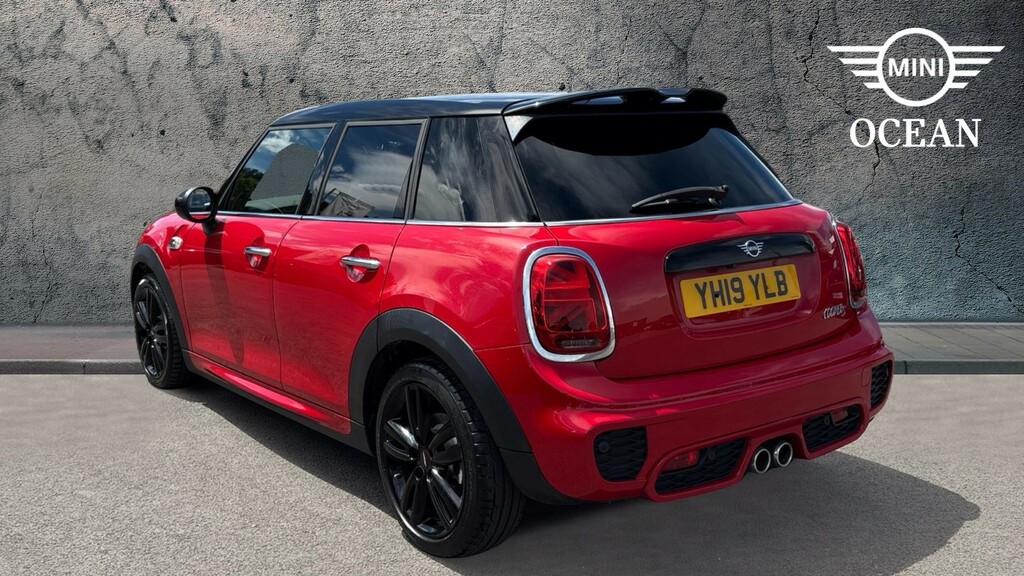 Mini Hatch Hatchback YH19YLB Red #2