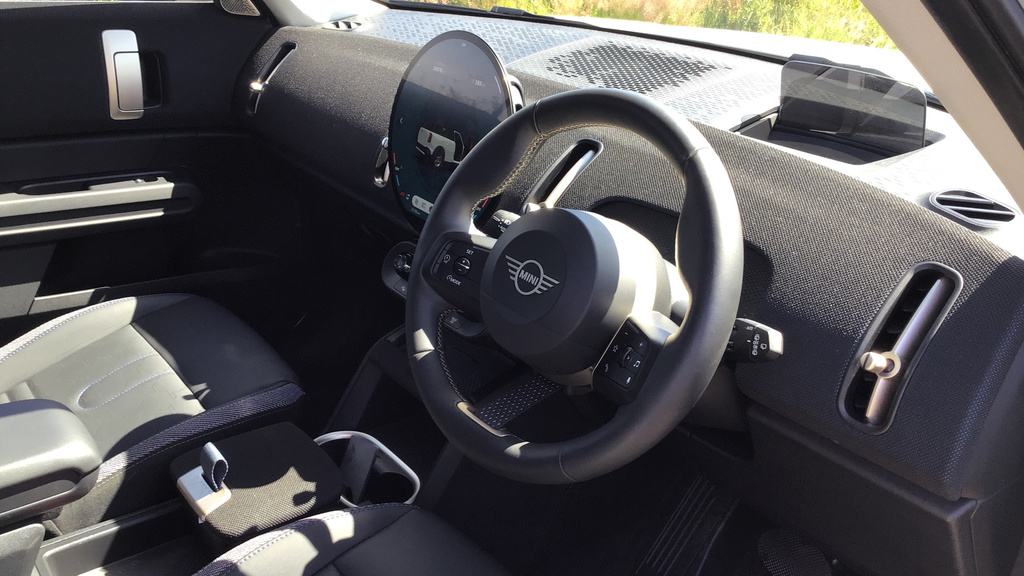 Mini Countryman Petrol YA25HFC White #6