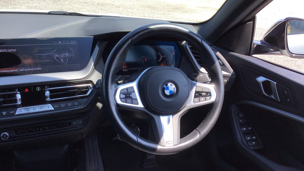 BMW 2 Series Coupe WK23ZZM White #5
