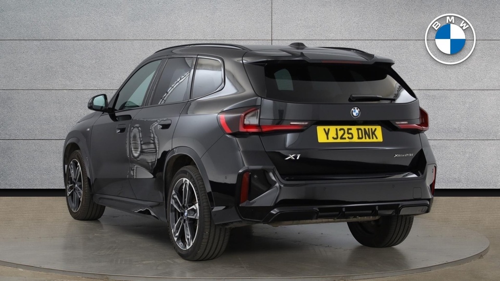 BMW X1 Suv YJ25DNK Black #2