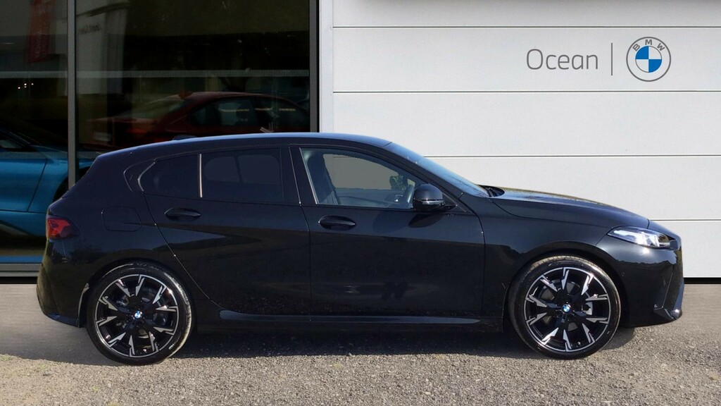 BMW 1 Series Sports WK26ORZ Black #3