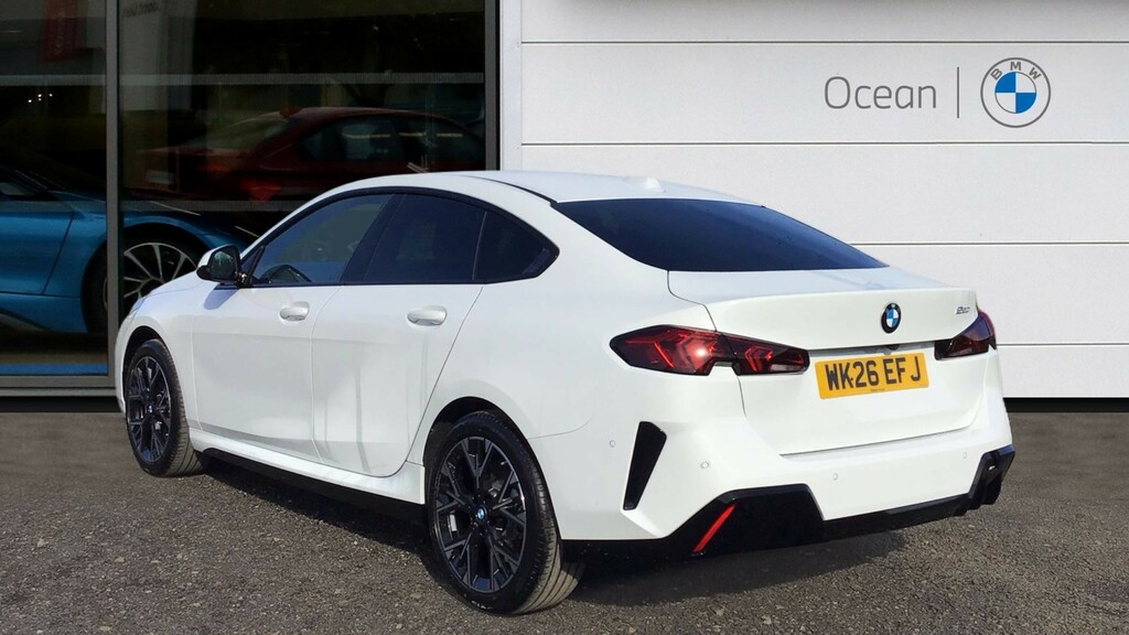 BMW 2 Series Coupe WK26EFJ White #2