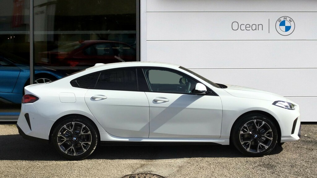 BMW 2 Series Coupe WK26EFL White #3