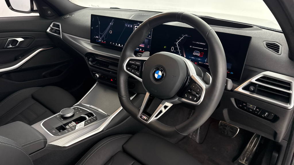 BMW 3 Series Estate YL25OGS White #6